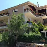 In With Balcony, Air Conditioning, Wifi 5188-8