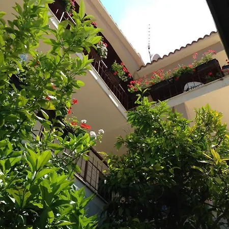 In With Balcony, Air Conditioning, Wifi 5188-8