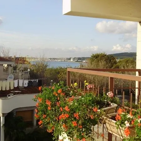 In With Balcony, Air Conditioning, Wifi 5188-8
